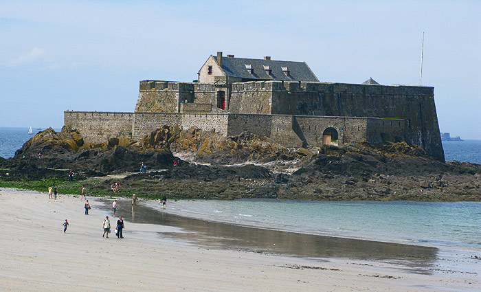 fort national
