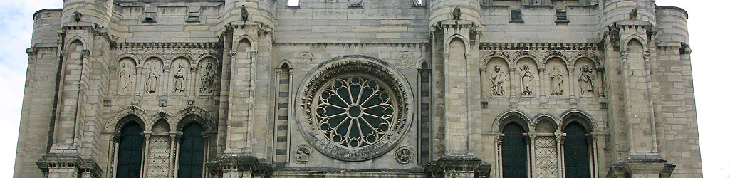 Basilique Saint-Denis - détail de la façade occidentale 