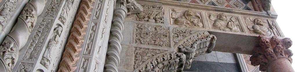 Bergame - détail du porche nord de Santa Maria Maggiore