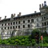 Château de Blois – Le château Renaissance de François Ier - la façade des Loges, inspirée des loges du palais du Vatican, deux étages de loggias surmontés d’une galerie ouverte. L’échauguette au 1er plan à droite abrite l’Oratoire (voir gal. photos 8).