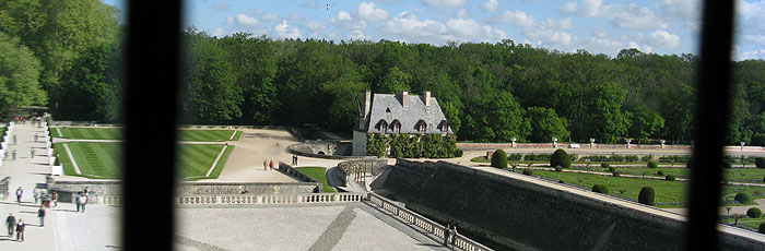 Chenonceau avant-cour et chancellerie vues du 2ème étage chenonceau 2eme etage