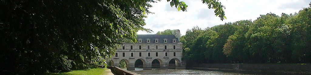 Chenonceau, la Galerie sur le Cher côté ouest