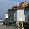 Evian savoyarde, la place du marché et l'avenue de Narvik.