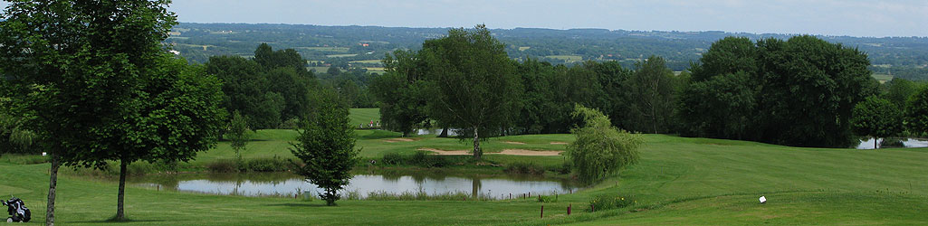 Golf des Dryades à Pouligny-Notre-Dame - départ du trou n° 1