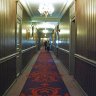 Grand Hôtel de Cabourg - couloir menant aux chambres