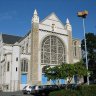 La Baule - L'église Notre-Dame de La Baule (1931-1935) de style néo-roman - 2, avenue des Alcyons.