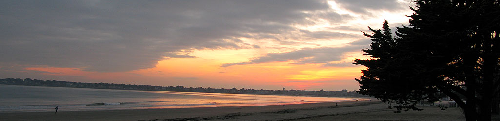 Coucher de soleil sur la plage de La Baule et Le Pouligen