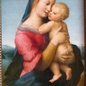 Raffaello Sanzio dit Raphaël (Urbino 1483 - Rome 1520) - Madonna con il Bambino - Madonna Tempi (La Vierge Tempi car ayant appartenu à la famille Tempi de Florence au 18e siècle qui l'a ensuite vendu à Louis 1er de Bavière) - 1508.