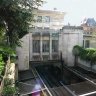 La gare Cité universitaire de la ligne B du RER vue du parc Montsouris