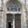 L'église Saint-Jacques d'Illiers-Combray - le porche