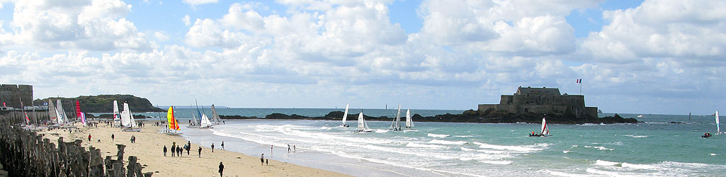  Saint-Malo, le Fort national vu de la plage du Sillon – septembre 16h29