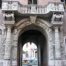 Vérone - piazza dei Signori - cour intérieure du palazzo dei Tribunali - porte du Cinquecento.